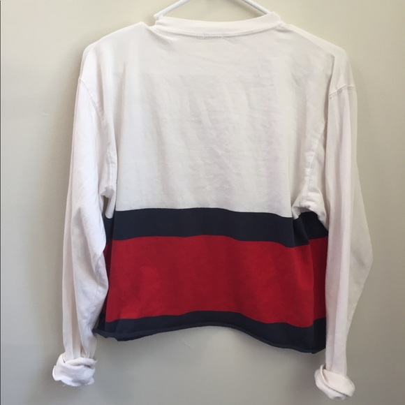 Brandy Melville Cropped Long Sleeve Shirt - Picture 2 of 3